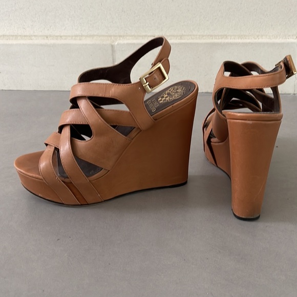 Tan platform wedges - Picture 5 of 5